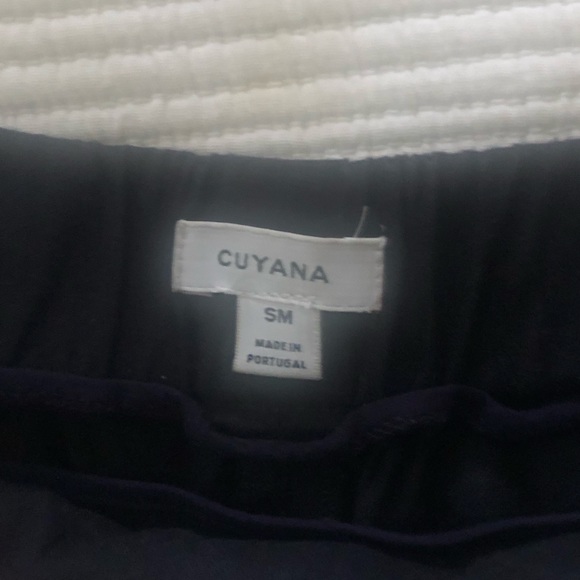 Cuyana Linen Wide Leg Cropped Pant - Picture 2 of 4